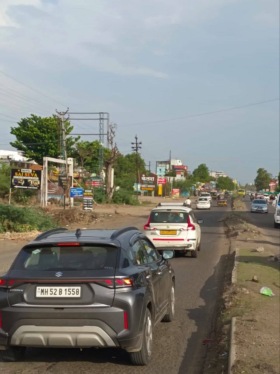 7) Near By Sainager railway Station saibaba temple 3 Km shirdi incoming